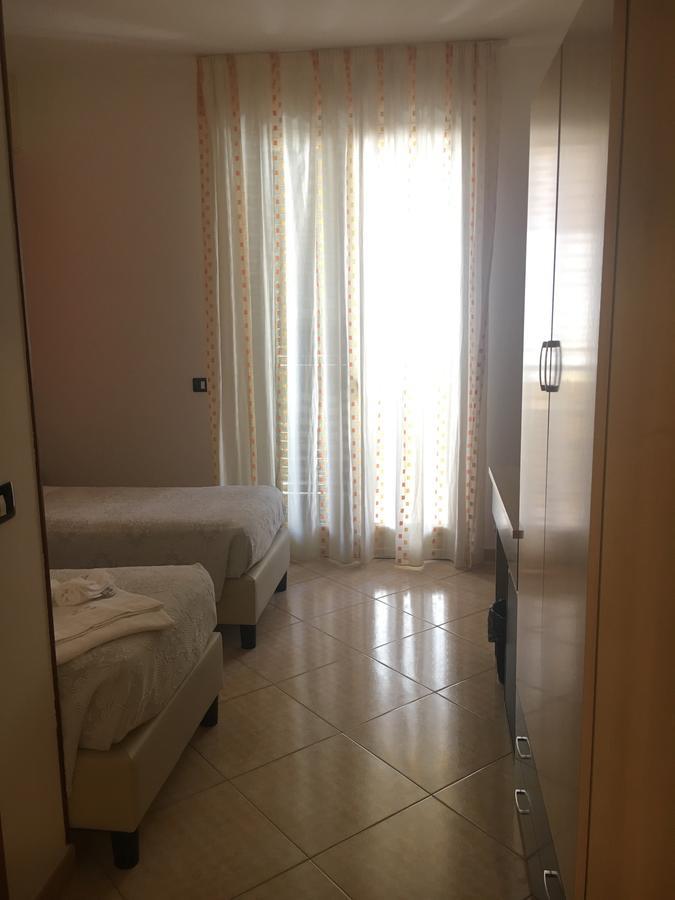 Mediterraneo Bed & Breakfast Pozzallo Exterior photo